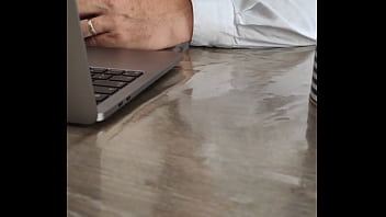 Ce soir sextape écolière convoquation chez le directeur