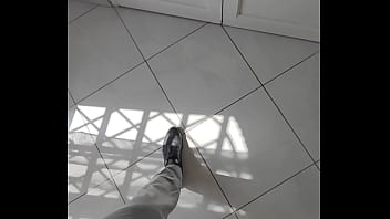 Ce soir sextape écolière convoquation chez le directeur