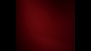 Arrivée à la darkroom pour un dogging à l'aveugle tu veux voir la suite