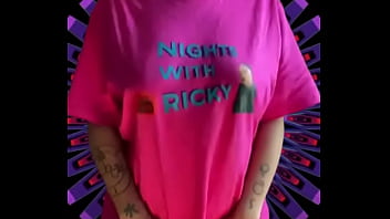 Reeses pieces bounce when she walk