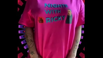 Reeses pieces bounce when she walk