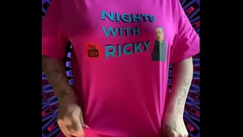 Reeses pieces bounce when she walk