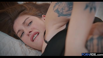 Loud moaning orgasm Loud moaning orgasm