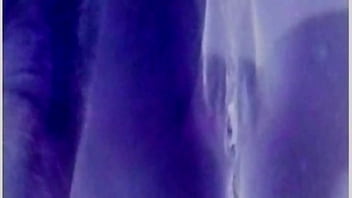 Fingerfuck In Light Brown Screen thumbnail