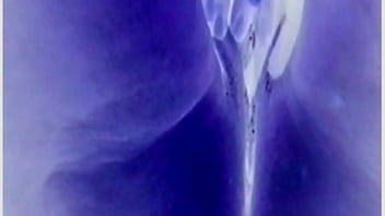 Fingerfuck in light brown screen