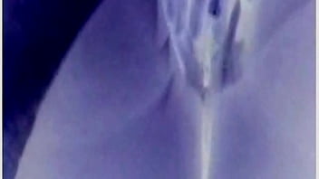 Fingerfuck in light brown screen