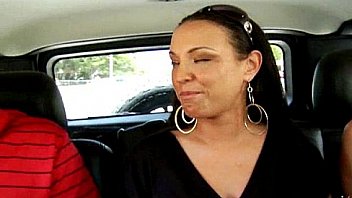 Amateur chick takes money for a fuck 23