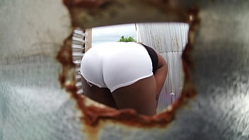 Camara Amateur En Cabina De Playa Beach thumbnail