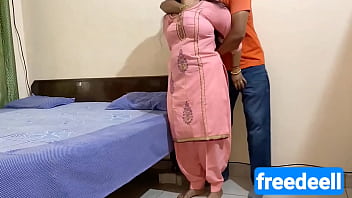 First time fucking my stepmom when nobody at home