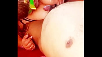 Playing with a mature woman's pussy until she cums and wets the bed