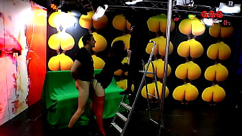 Teaser ggg john thompson backstage with 2 of the best ggg sluts