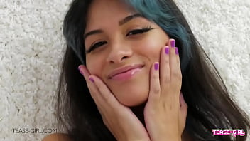 Amazing teen has pretty face