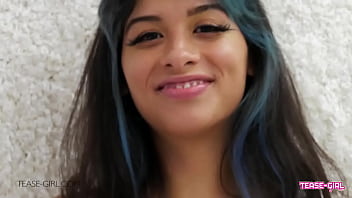 Amazing teen has pretty face