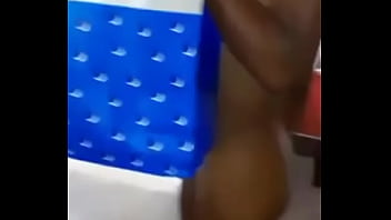 Honey allowed her mom's bf in her apartment when her mom was at work