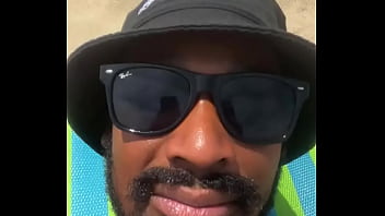 Beach date we like it nude ️