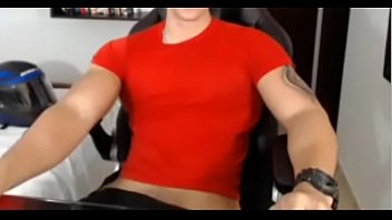 Wow such a huge hard cock i hvn't seen ever before its really fantastic i wanna ride on that cock for sure