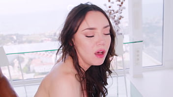 Madura latina muy puta convence a su novio para hacer un trio con su ex threesome interracial bbc