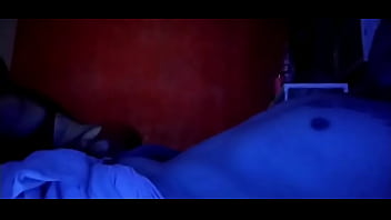 Vecina le gusta mamamerme el pito cuando se esposo se va de viaje