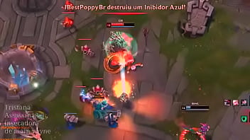 Maluko perdido da vida n sabe oque ta fazendo conseguindo mata todo mundo