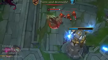 Maluko perdido da vida n sabe oque ta fazendo conseguindo mata todo mundo