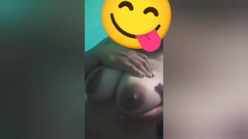 Meneandose rico mmmm