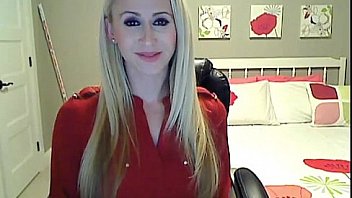 Classy webcam blonde girl strips and plays with herself