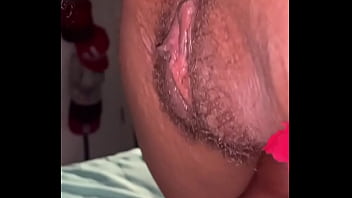 Who wouldn’t wanna put their mouth on that