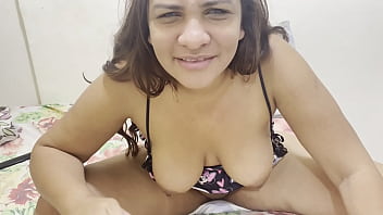 Multi orgasmic squirt and masturbation latin housewife craving cock shows off and masturbates in front of the xnxx camera moaning and having squirting orgasms penelope olsen