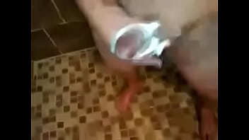 Shower masterbation