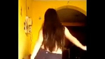 Linda joven me envia video bailando