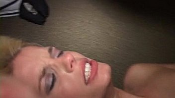 One pair copulates in group