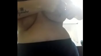 Ale cachonda sufriendo