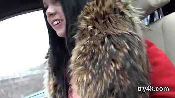 Cute sweetie gives a blowjob in pov and gets narrow cunt screwed