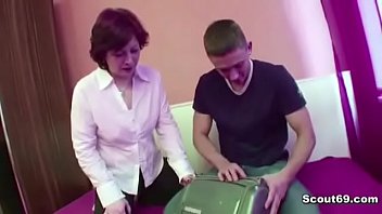 Step mom seduce him to fuck when home alone to fuck