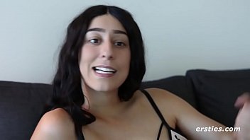 Amateur with hairy armpits and bush fucks dildo