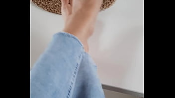 Pour ceux qui se demandent à quoi ressemblent mes petits pieds chatouilleux