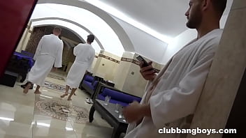 Gay Twinks Take Over The Spa thumbnail