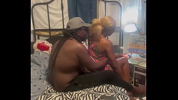 The littyman starburst show“litty an star having disagreements during scene real life bloopers