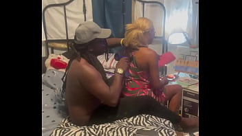 The littyman starburst show“litty an star having disagreements during scene real life bloopers