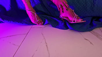 Minha bucetinha e a gozei de tesão com o meu grelão