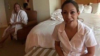 I fuck a hottie for money 14