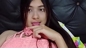 Hijastro es descubierto robando leche de su madrastra