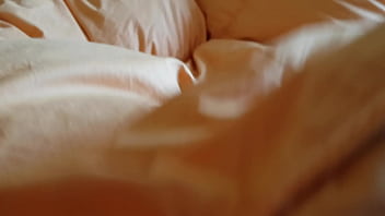 Ich ficke das daunenröckchen meiner frau Ich ficke das daunenröckchen meiner frau