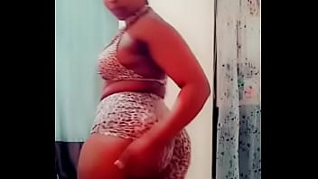 Big booty twerk
