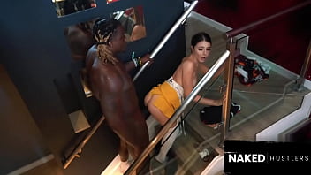 Home video captures size queen slut girlfriend secret affairs while her bf is at work