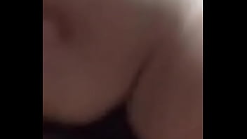 Funkeiro comendo a loirinha