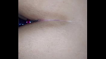 Le encanta su plug a mi esposa