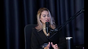 Começou vender conteúdo cedo escondia as tatuagens perdeu uma tia por ciúmes e transou com o mc lan mas ouviu que seu boquete é ruim ariane kimiko sheer red