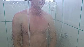 Mama studio patrão fudendo a empregada safada grátis