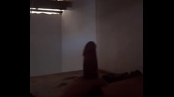 Minha amiga pegando na minha rola Minha amiga pegando na minha rola
